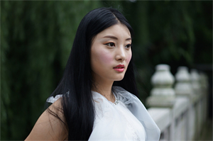 How to improve the skill of emotional expression in Shanghai